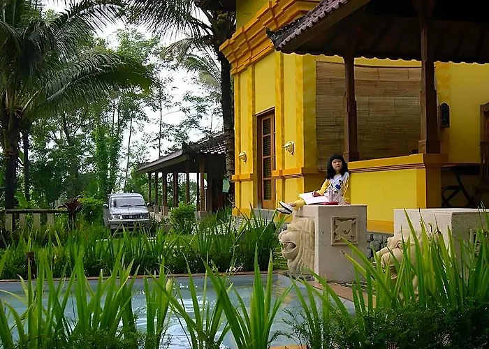 Raffles 2* Penginyahan
